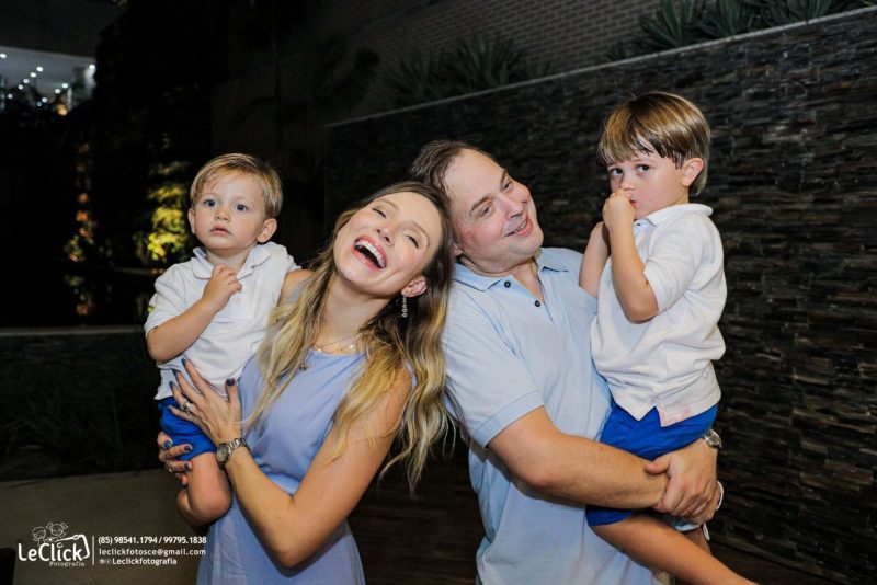 RÁ-TIM-BUM - Com muita diversão e alegria, Mark e Renata Viana festejam o segundo aniversário de Benjamin