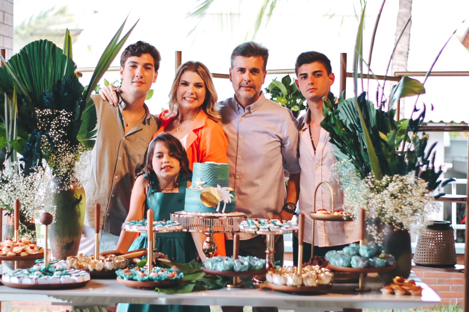 Carlos Alexandre e Carlos Henrique brindam a nova idade com sunset no Royal Park