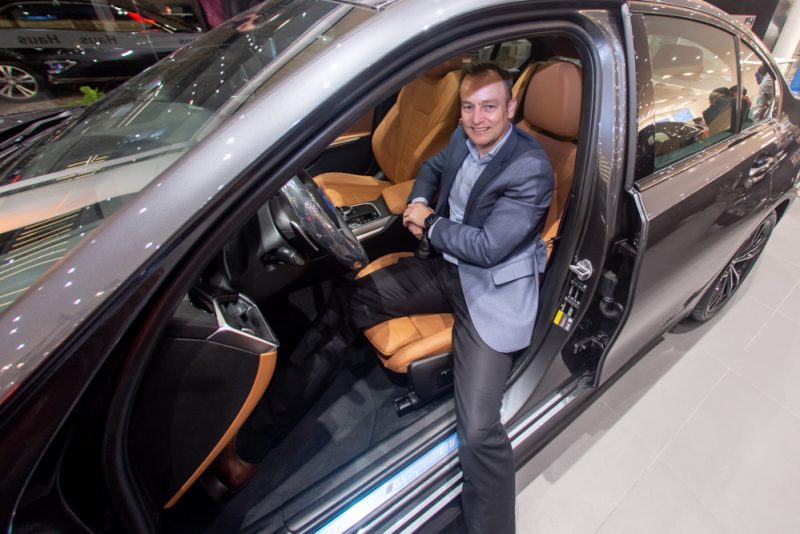 Líder de mercado - CEO do BMW Group Brasil, Aksel Krieger pilota Business Meeting na Haus Motors Fortaleza