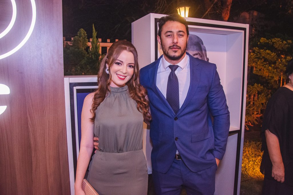 Bruna Pimentel E Handeruch Nazareno