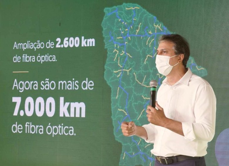 Camilo lança Ceará Conectado ofertando internet gratuita a todos os municípios