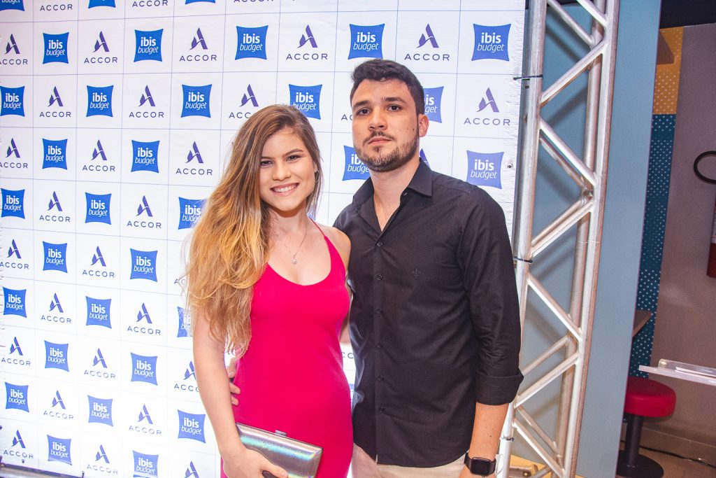 Carolina Cavalcante E Matheus Campos