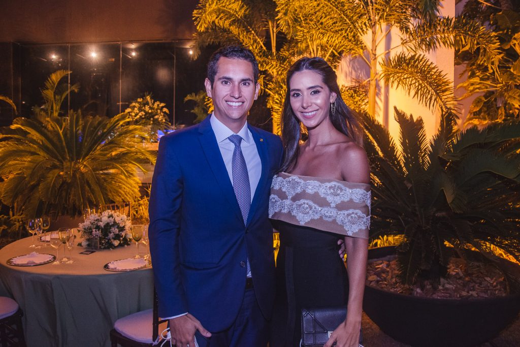 Domingos Neto E Livia Aguiar