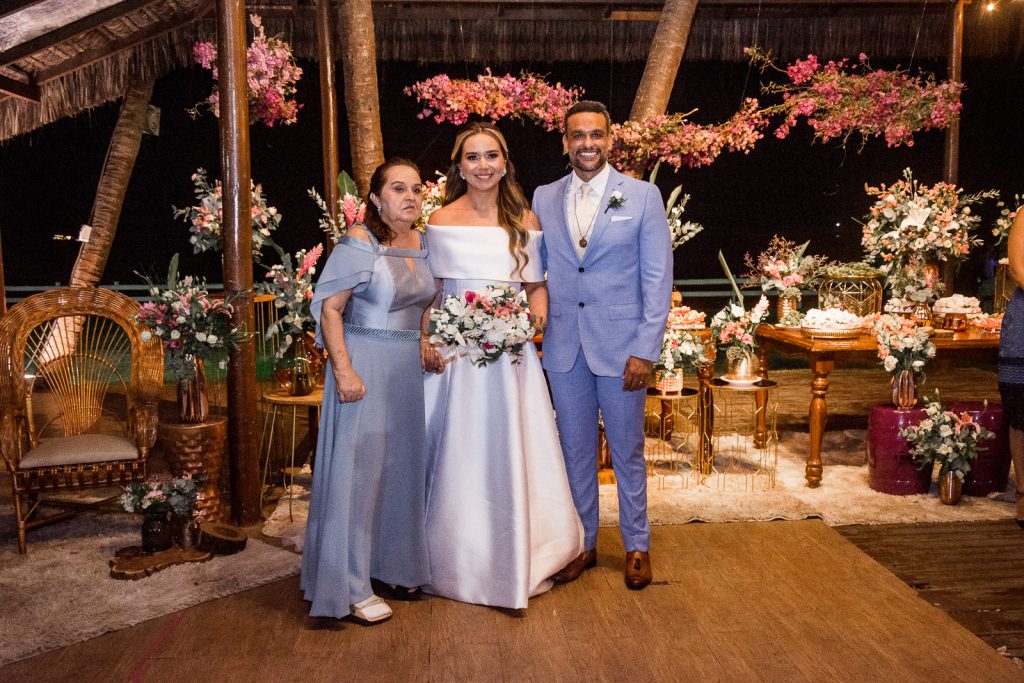 Maria Alves Ribeiro, Ticiana Ribeiro, Joao Luiz Ferreira