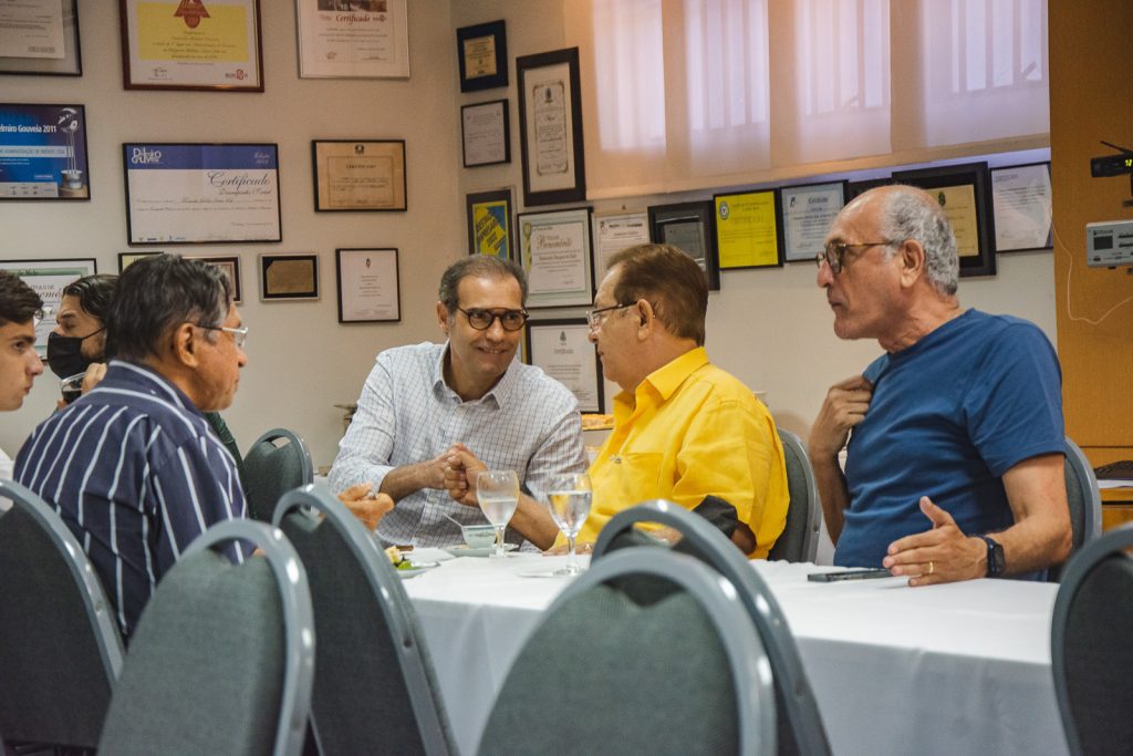 Amigos Em Ação (1)