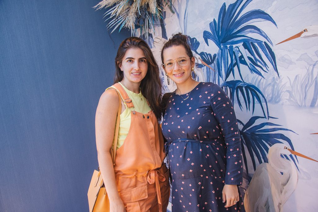 Catherine Nunes E Lara Magalhaes