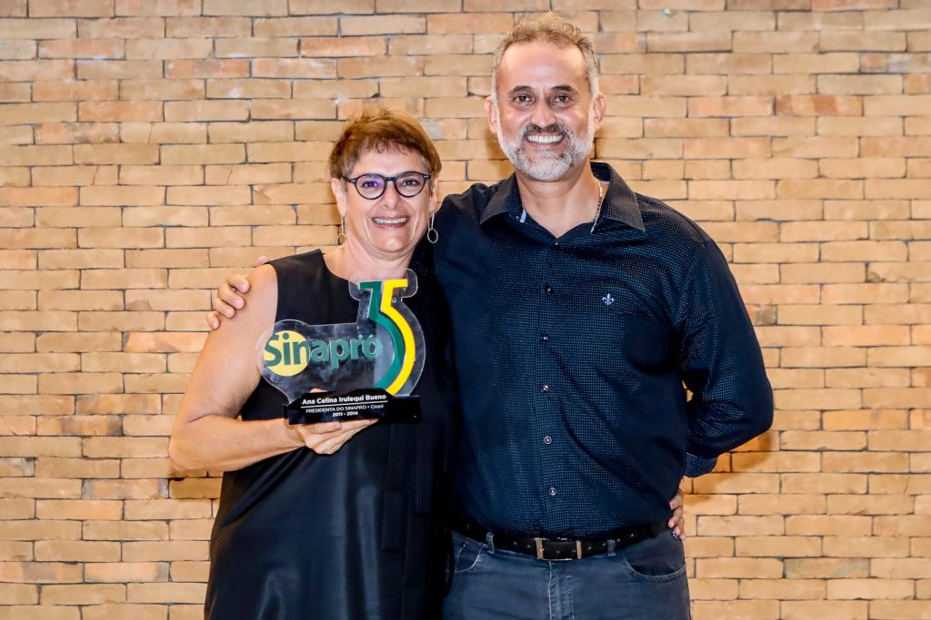 Celina Bueno E Henrique Donato