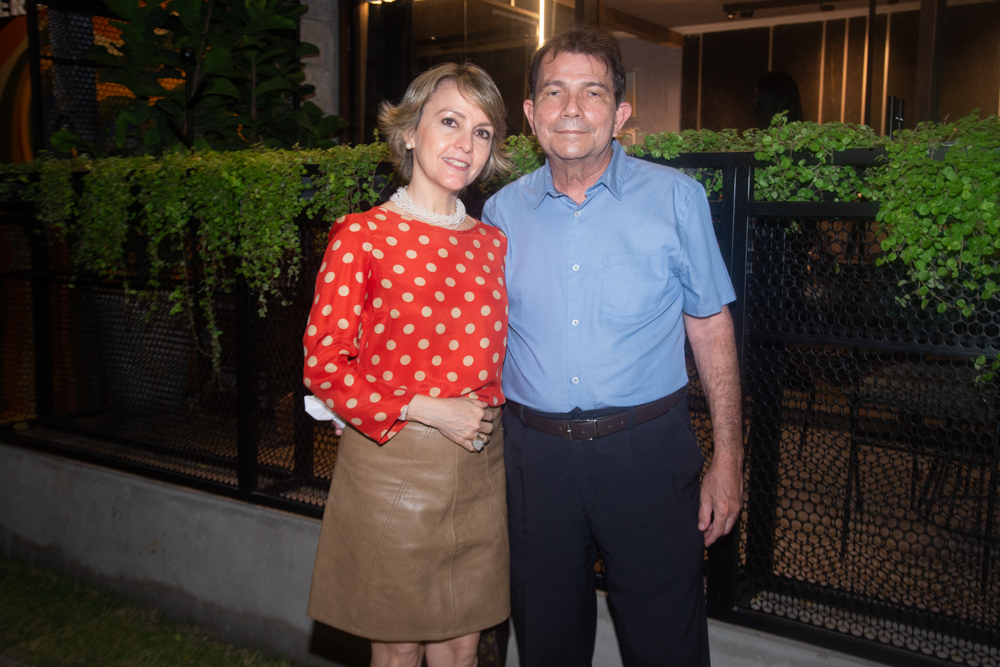 Circe Jane E Fernando Castro Alves