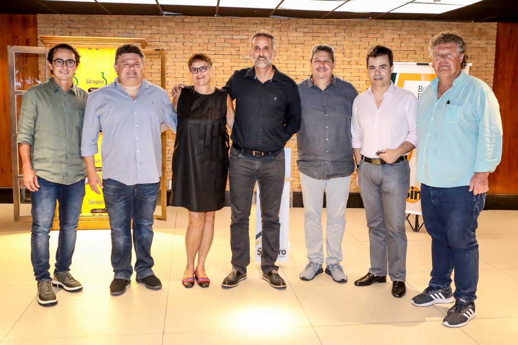 Diacomo Braile, Lavour Neto, Celina Bueno, Henrique Donato, Bob Santos, Duda Brigido E Evandro Colares