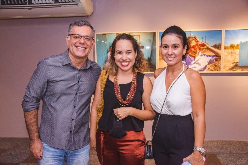Arte Cearense - Vice-presidente da Fundação Edson Queiroz, Manoela Queiroz Bacelar abre a 21ª edição da Unifor Plástica