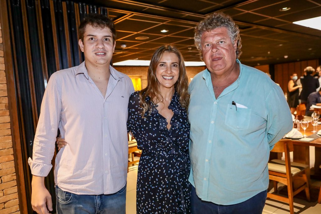 Guilherme, Elisiane E Evandro Colares