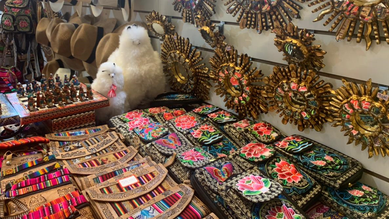 RioMar Fortaleza recebe feira com artesanatos, produtos de decoração, roupas e acessórios indianos