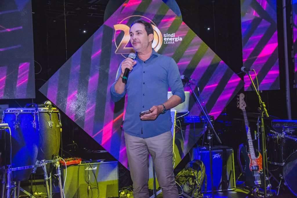 Luis Carlos Queiroz (4)