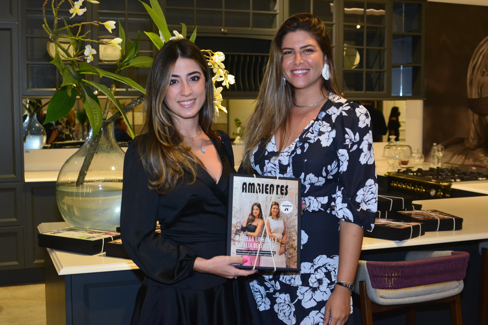 Manoella Linhares E Natália Benevides