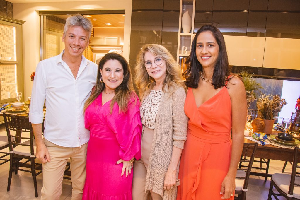 Marcos Moitas, Ana Paula Aguiar, Sofia Linhares E Luciana Brasileiro