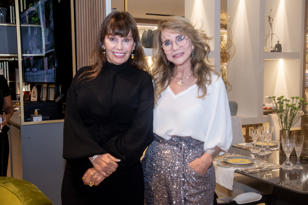 Maria José Lopes E Sofia Linhares