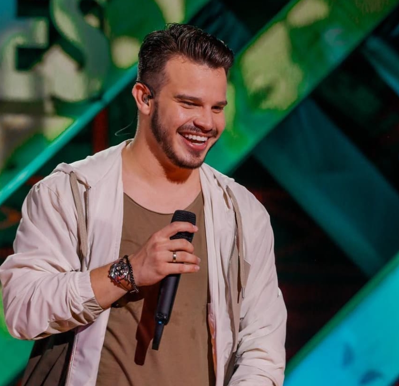 Cearense Matheus Fernandes concorre em duas categorias no Prêmio Multishow 2021