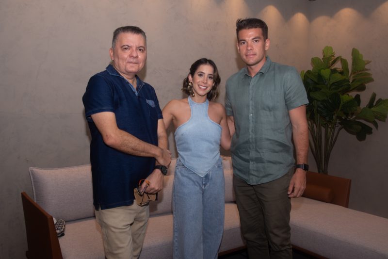 Arquitetura e Design - Omar de Albuquerque recebe convidados especiais para o lançamento da Mostra 100% Design