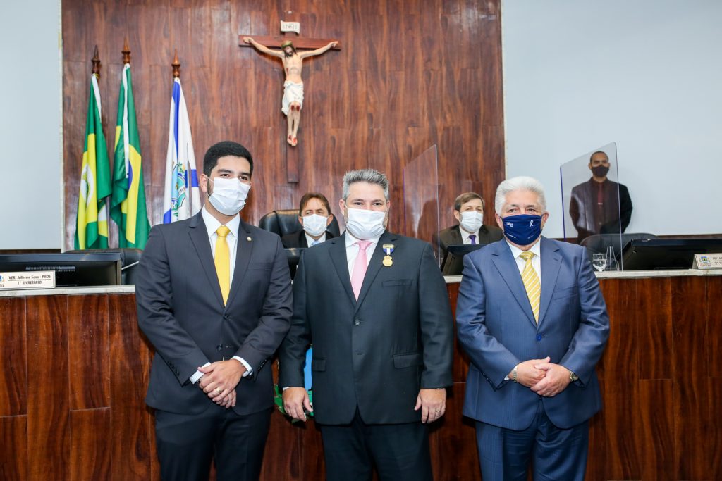 Pedro França, Mario E Deusmar Queiros