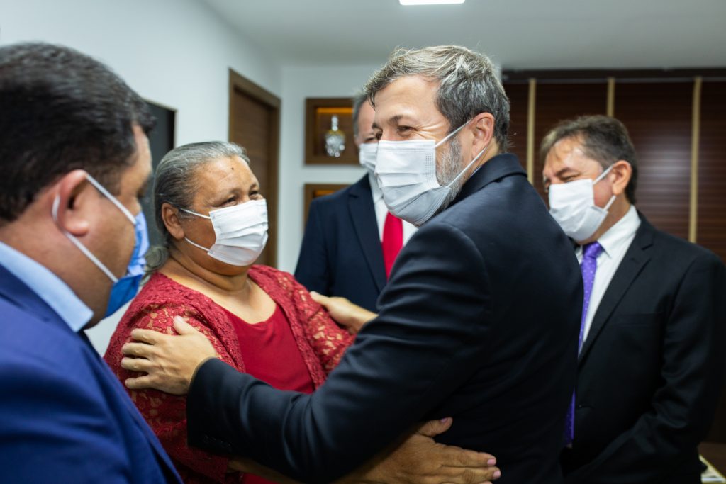 Raimundo Filho, Tia Francisca E Elcio Batista