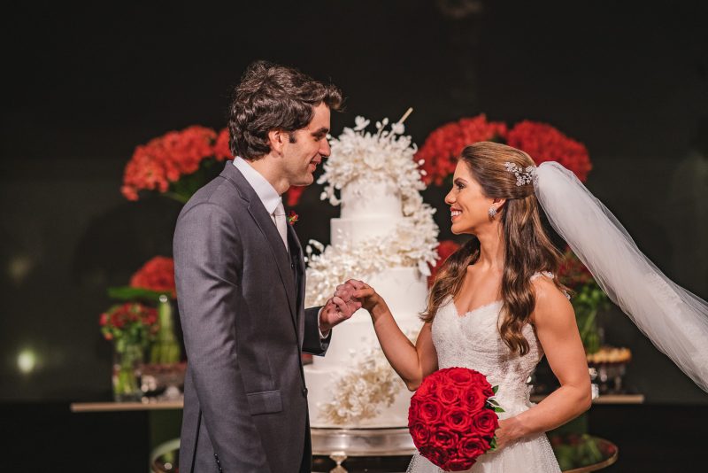 CASAMENTO DO ANO - Manuela Rolim e Raphael Nogueira celebram o amor com superfesta de casamento