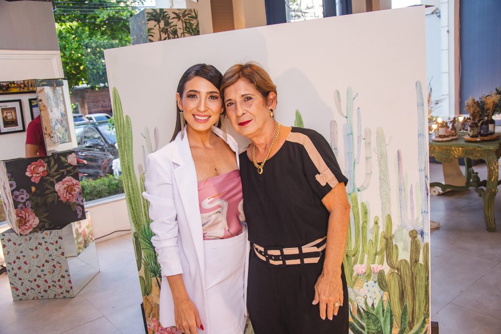 Renata Cavalcante E Diana Cavalcante