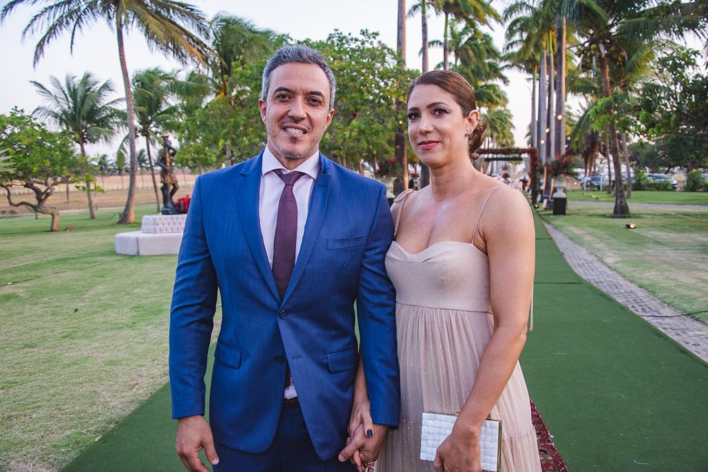 Romulo De Feijo E Carol Mendonca