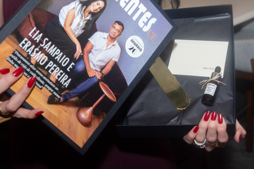 Terceiro Momento Do Lançamento Do Anuário Da Revista Ambientes (2)