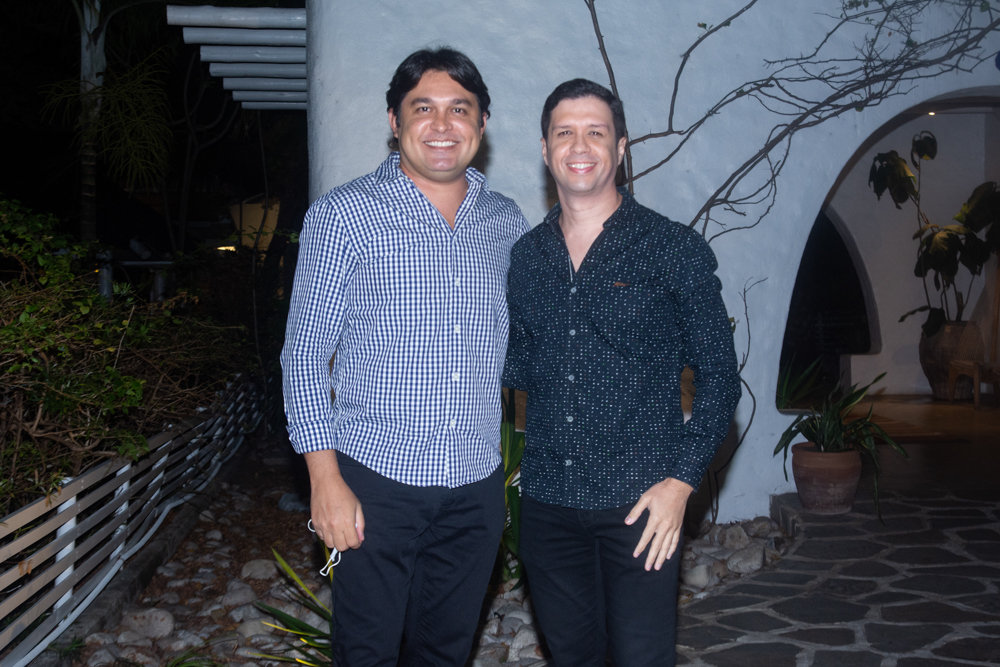 Thiago Alberine E Léo Moraes