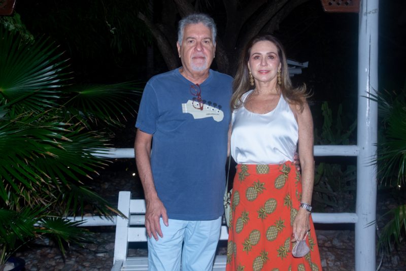 Show ao vivo - Davi Cartaxo faz seu retorno aos palcos no projeto Colosso Autoral