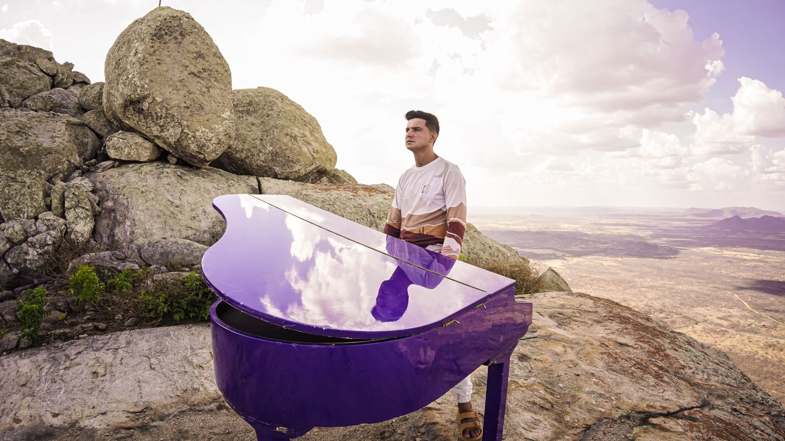 Paulo Rodrigo lança Tamboril, mais um clipe do projeto Orgulho de Ser Cearense