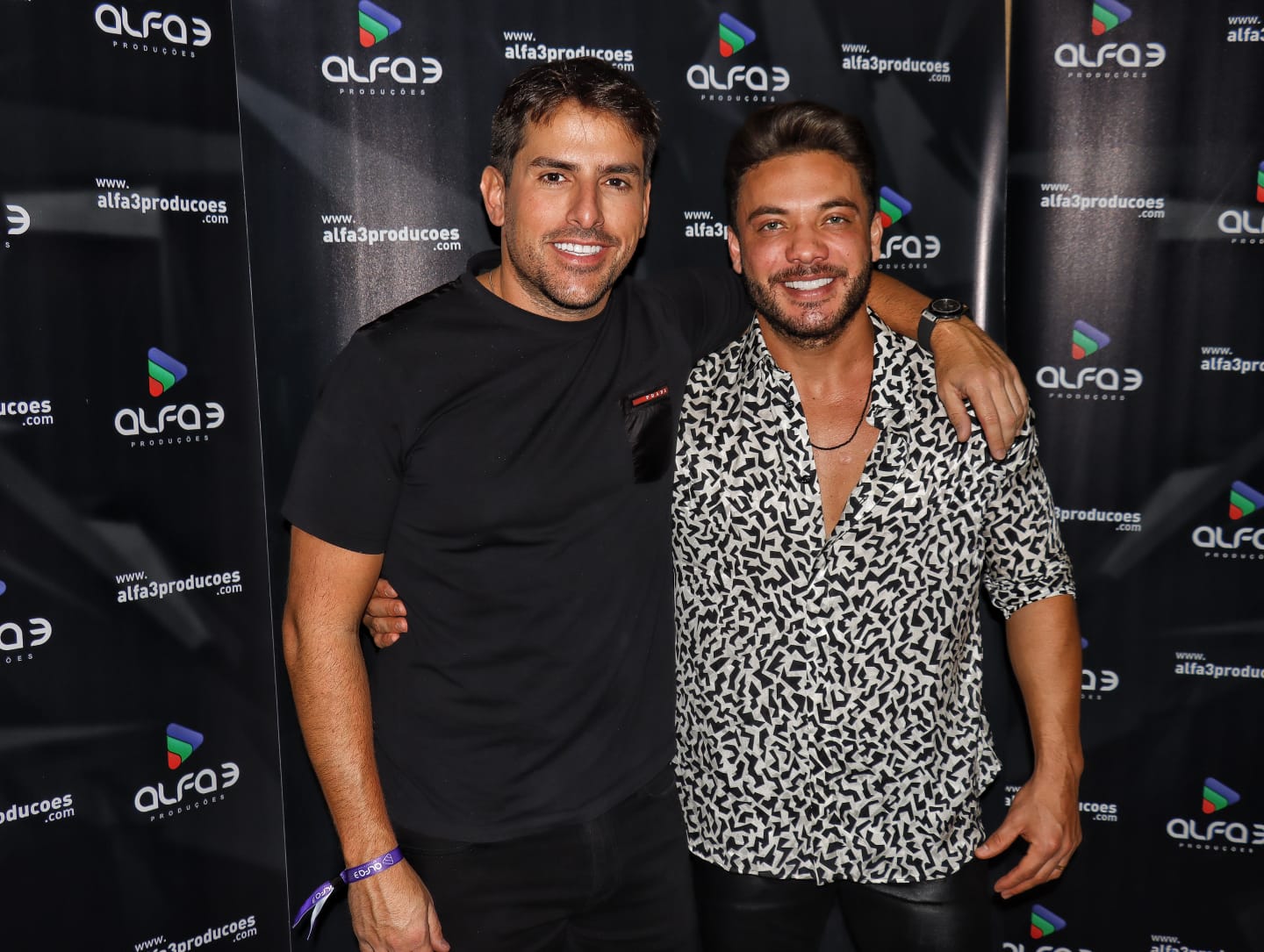 53aceb51 22c3 457b B8a7 37d126b39cc2