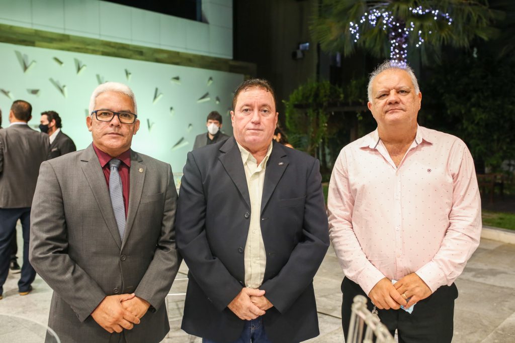 Almir Guilherme , Aurelio Gonçalves E Ernane Leite