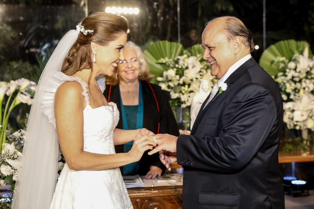 Alzira Barreira E Philomeno Junior (1)