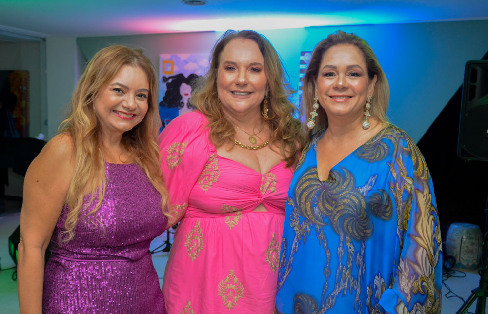 Ana Cristina Camelo, Luiziane Cavalcante E Sara Filomeno