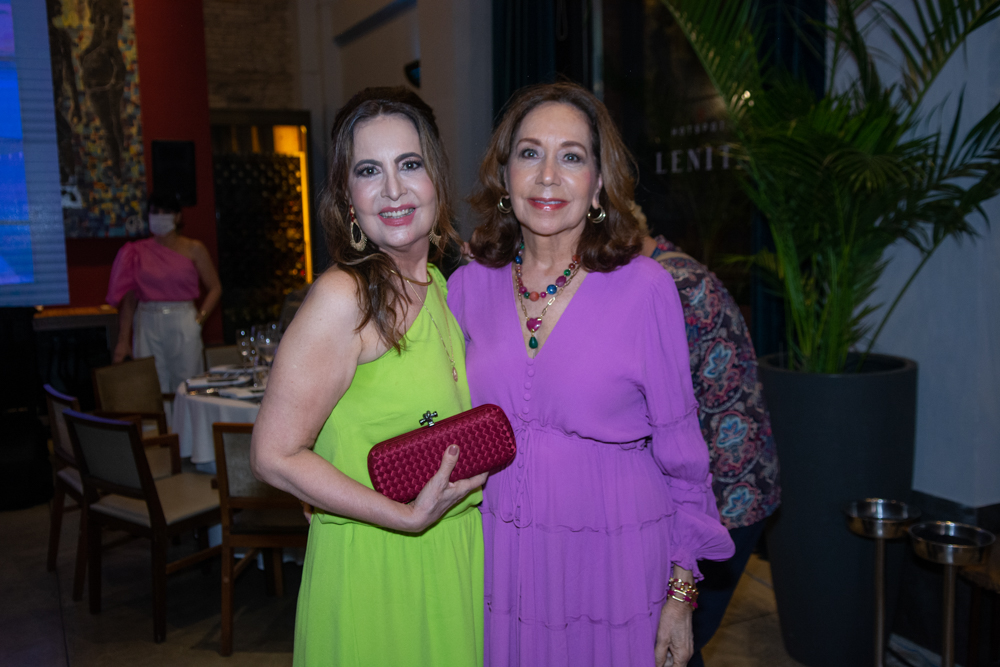 Ana Lucia Montenegro E Ana Alcantara