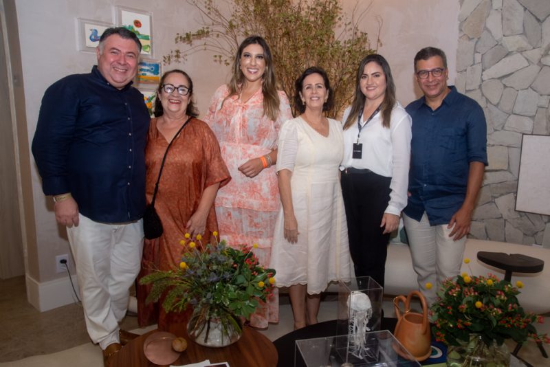 André Monte, Nereide Figueiredo, Lorena Lepri, Neuma Figueiredo, Adrielle Fideles E Pedro Ariel