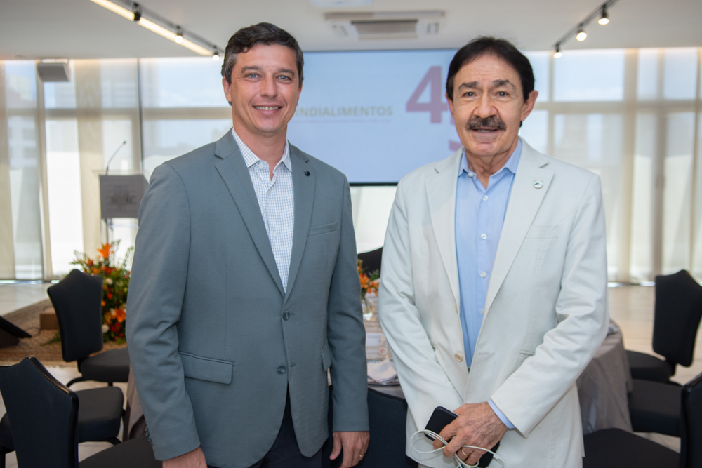 André Siqueira E Raimundo Gomes De Matos (2)