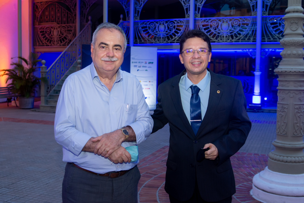 Assis Cavalcante E Antônio Carlos Castro