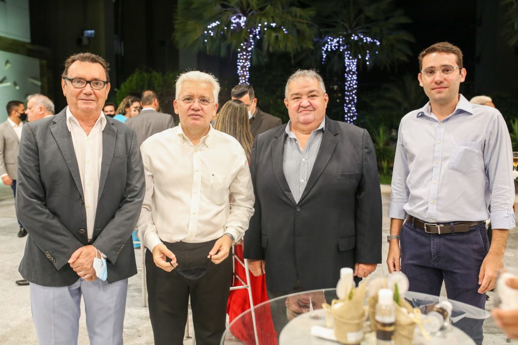 Carlos Rubens, Pedro Vale, Marcos Soares E Igor Vale