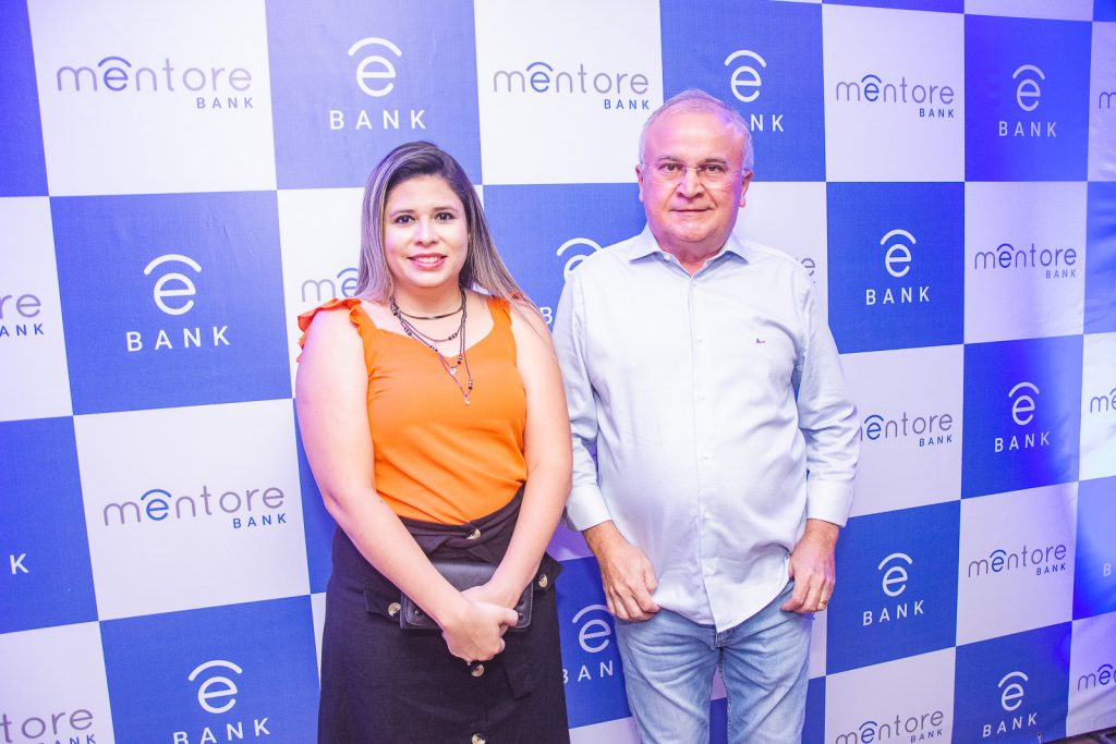 Caroline Duarte E Gladyson Machado