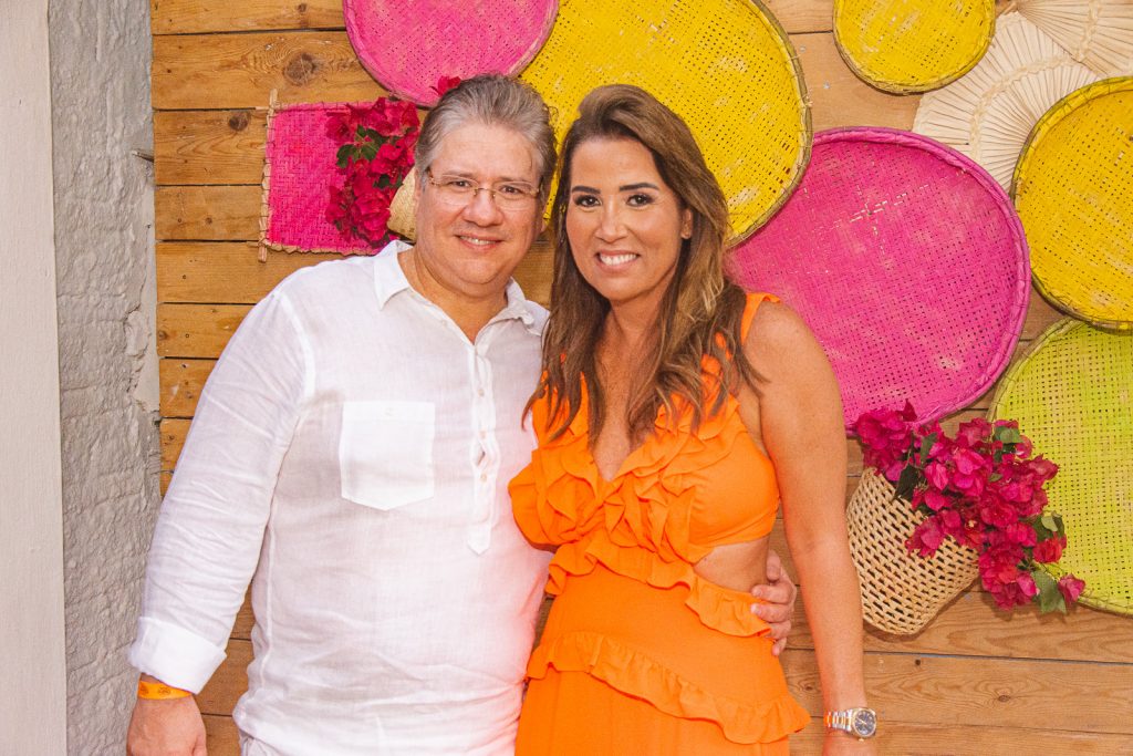 Cassio E Vladia Sales