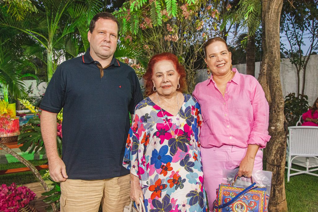 Edson, Itala E Isabela Ventura