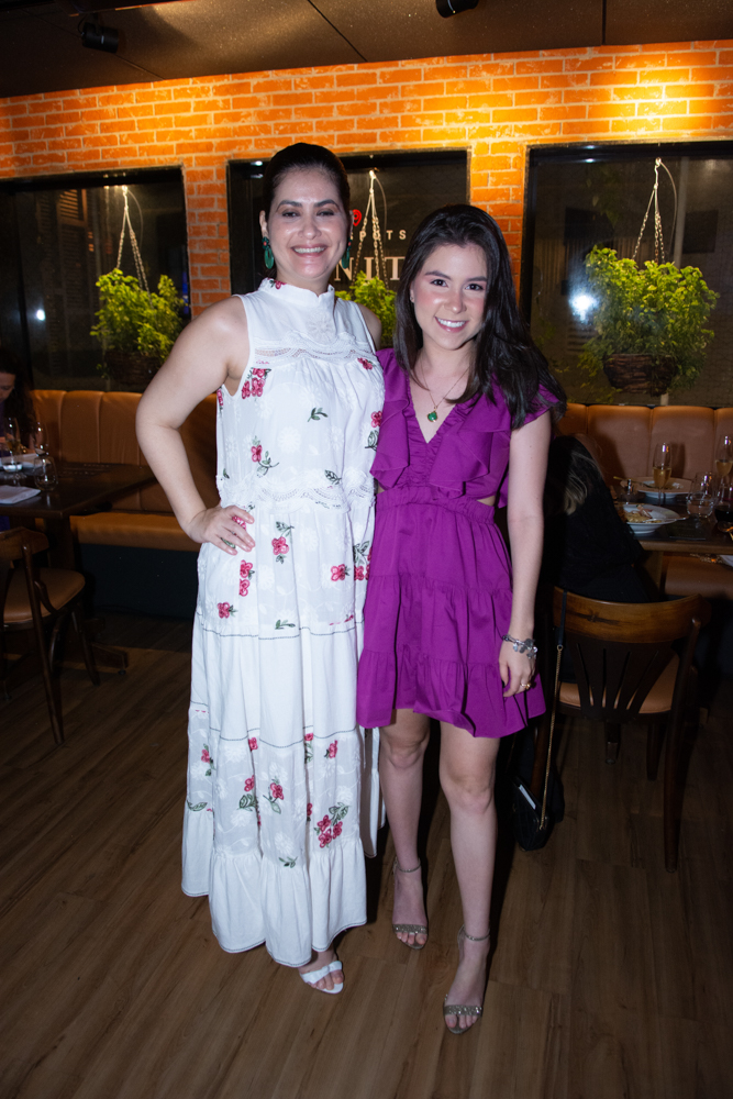 Emmanuelle Milfont E Mariana Pacheco