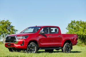 Toyota Hilux 2022 chega ao Brasil focando maior segurança e tecnologia