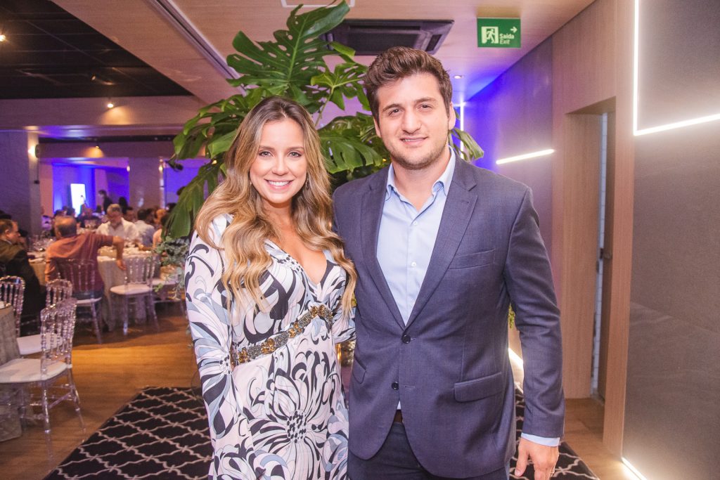 Fernanda E Omar Macedo