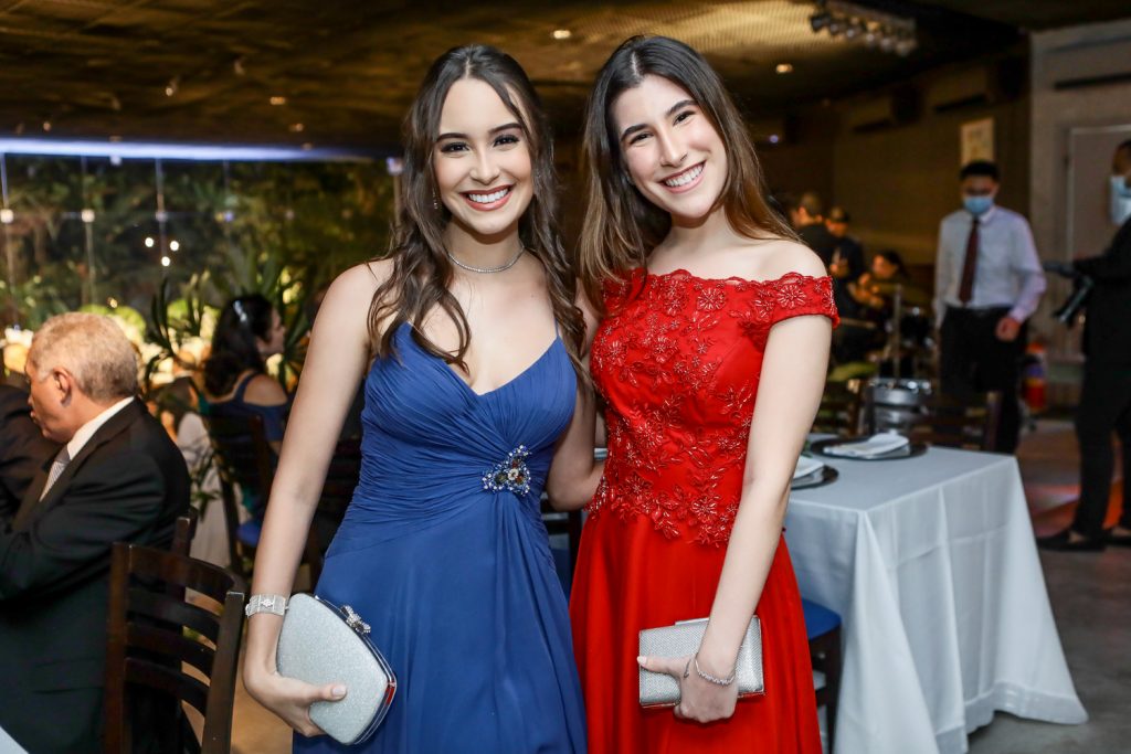 Geovana Campos E Vera Bezerra