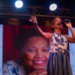 Giovana Bezerra Se Apresenta No Desfile Show