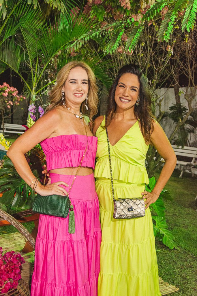 Gisele Siqueira Campos E Ana Virginia Martins