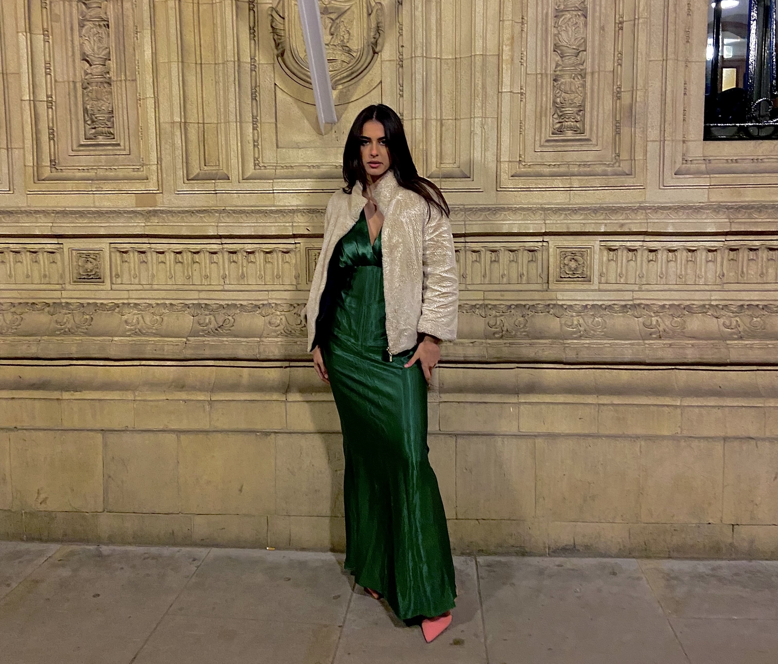 Odara Fernandes brilha no Fashion Awards 2021 em Londres